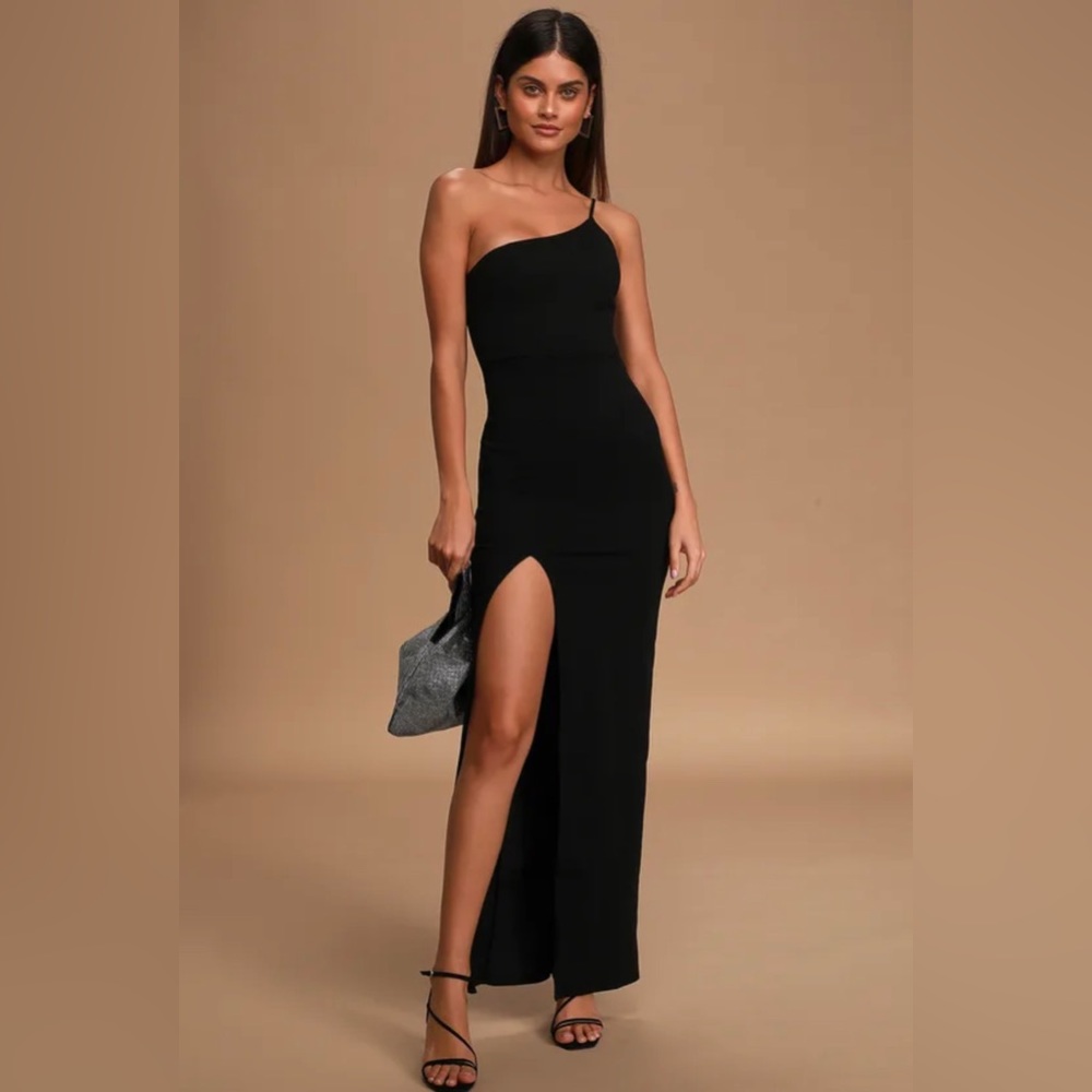 Lulus Keeper of my Heart One Shoulder Gown